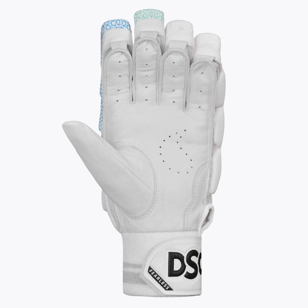 DSC Cynos Pro Cricket Batting Gloves DSC Cynos Pro Cricket Batting Gloves