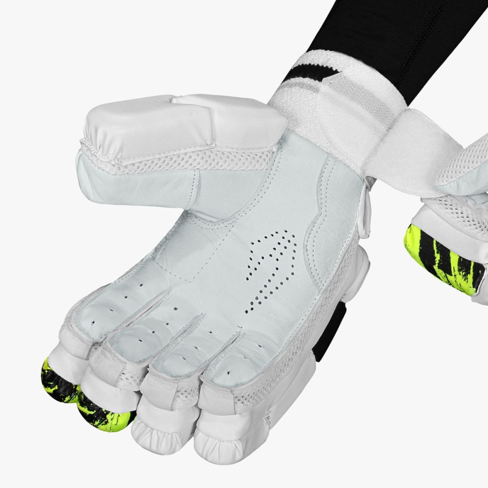 DSC Fury Cricket Batting Gloves DSC Fury Cricket Batting Gloves