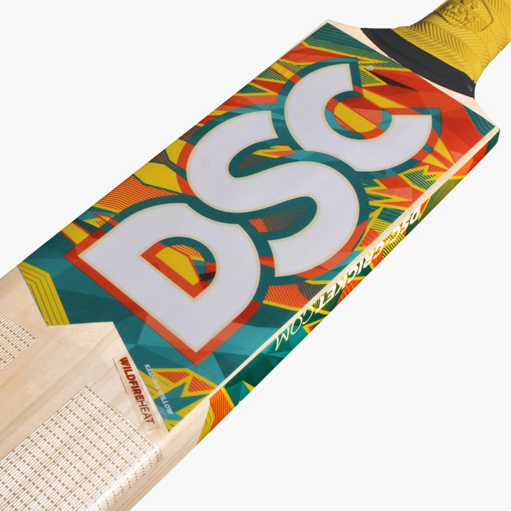 DSC Wildfire Heat Tennis Cricket Bat DSC Wildfire Heat Tennis Cricket Bat