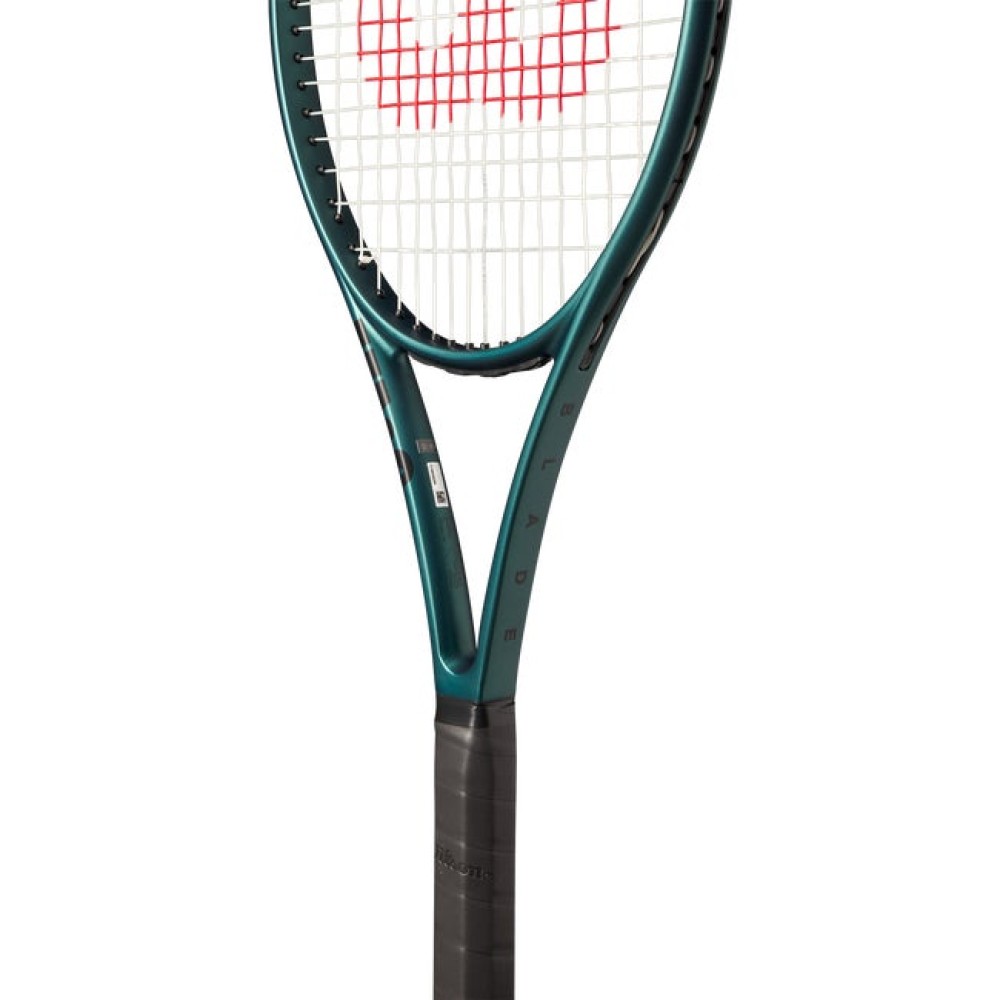 Wilson Blade 100UL V9 Tennis Racquet Wilson Blade 100UL V9 Tennis Racquet