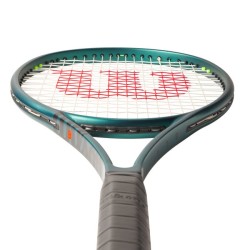 Wilson Blade 98 16x19 V9 Tennis Racquet Wilson Blade 98 16x19 V9 Tennis Racquet