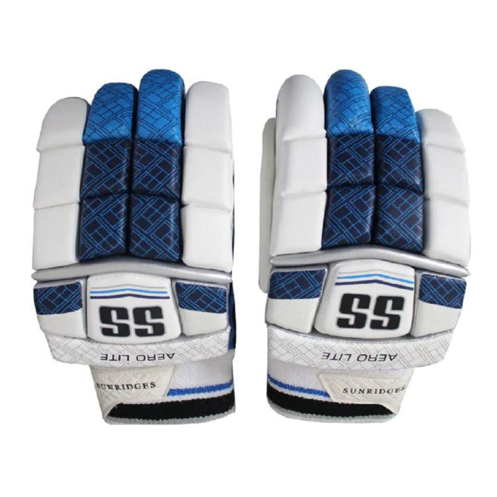 SS Aerolite Cricket Batting Gloves SS Aerolite Cricket Batting Gloves