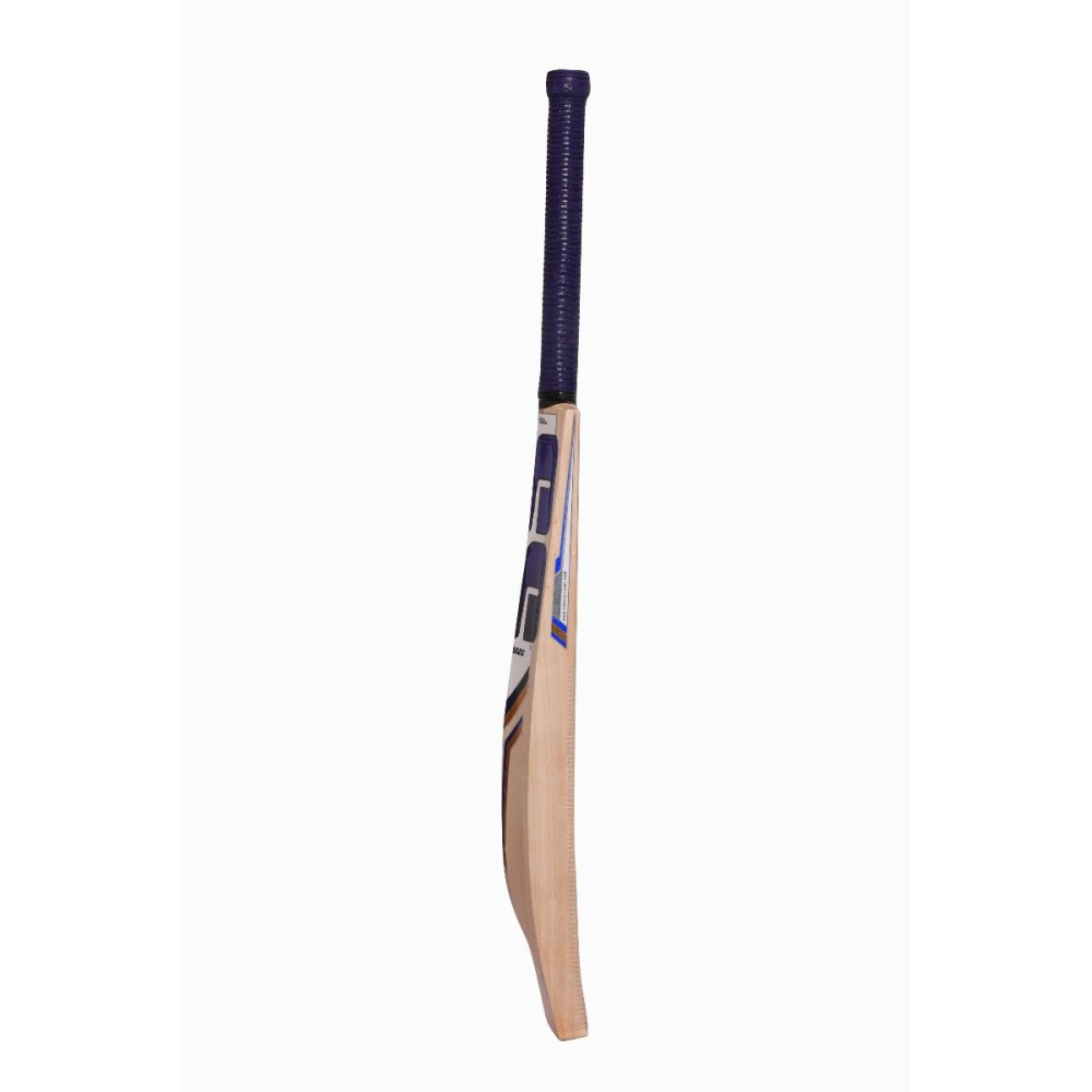 SS Sky Player Kashmir Willow Cricket Bat SS Sky Player Kashmir Willow Cricket Bat