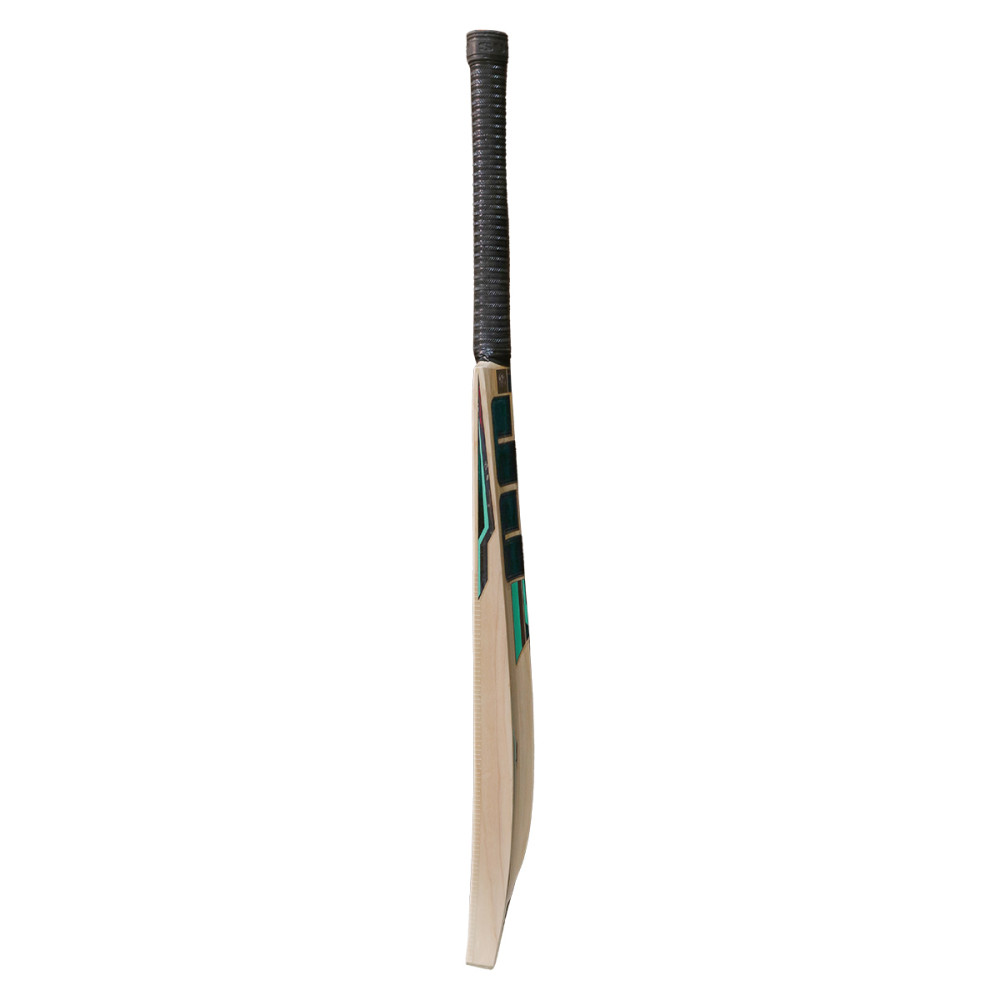 SS Super Sixes Kashmir Willow Cricket Bat SS Super Sixes Kashmir Willow Cricket Bat